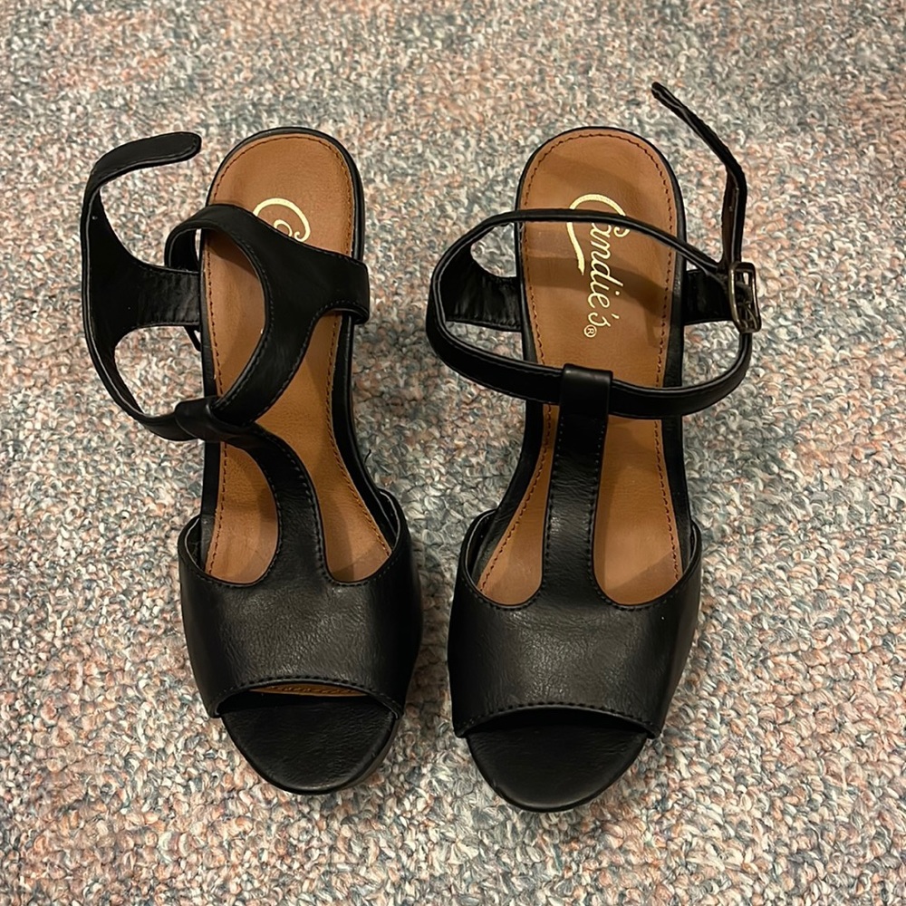 Heels. Never worn